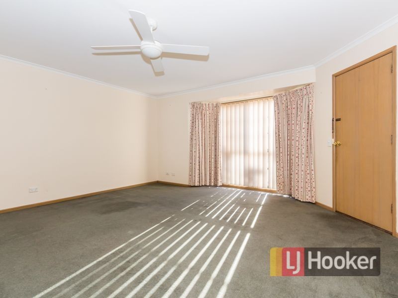9 Isaac Court, Cranbourne West VIC 3977