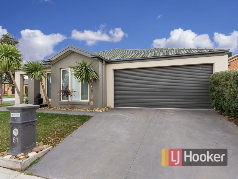 61 Tyndall Street, Cranbourne East VIC 3977