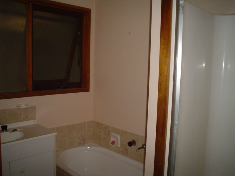 25 Collison Road, Cranbourne East VIC 3977