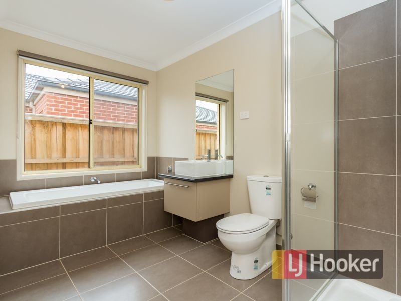 59 John Russell Road, Cranbourne VIC 3977
