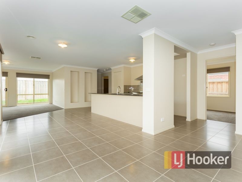 59 John Russell Road, Cranbourne VIC 3977