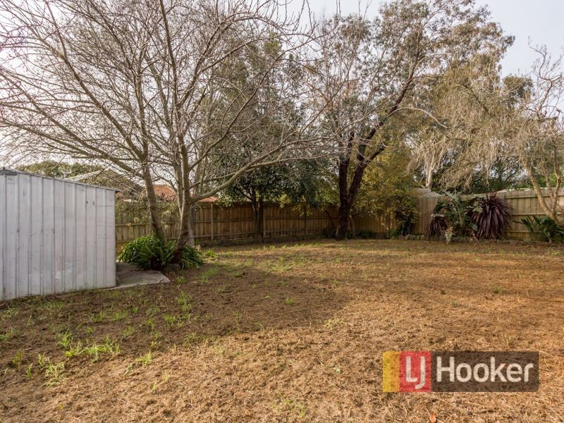 7 Elandra Way, Cranbourne West VIC 3977