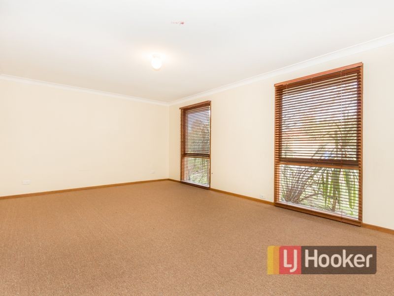 7 Elandra Way, Cranbourne West VIC 3977