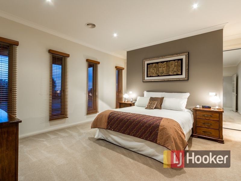 39 Waterhouse Way, Cranbourne VIC 3977