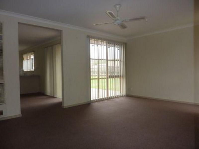 15 Capella Place, Carrum Downs VIC 3201