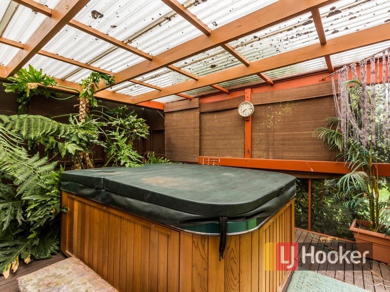 34 Lurline Street, Cranbourne VIC 3977