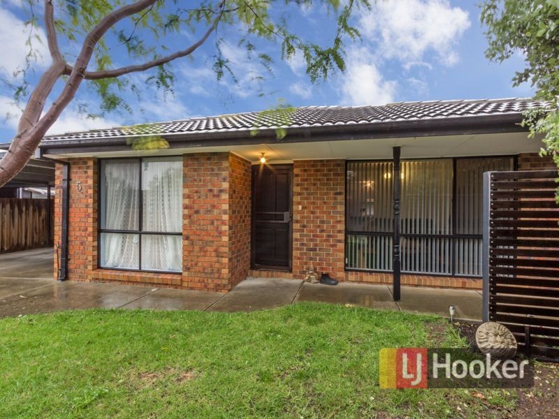 5 Knowing Close, Cranbourne West VIC 3977