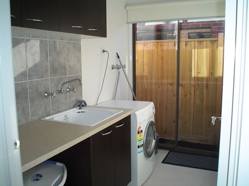 23 Banfield Drive, Lyndhurst VIC 3975