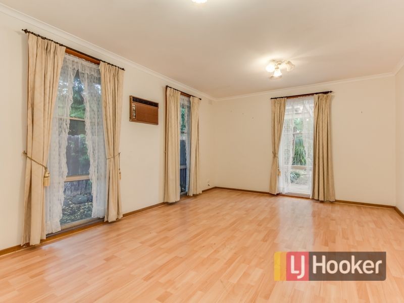 7 Fairbairn Road, Cranbourne VIC 3977