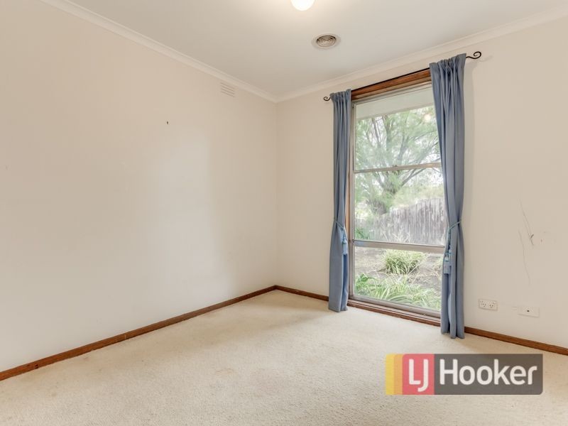 7 Fairbairn Road, Cranbourne VIC 3977