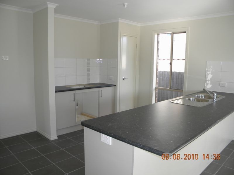 3 Peisley Crescent, Cranbourne VIC 3977