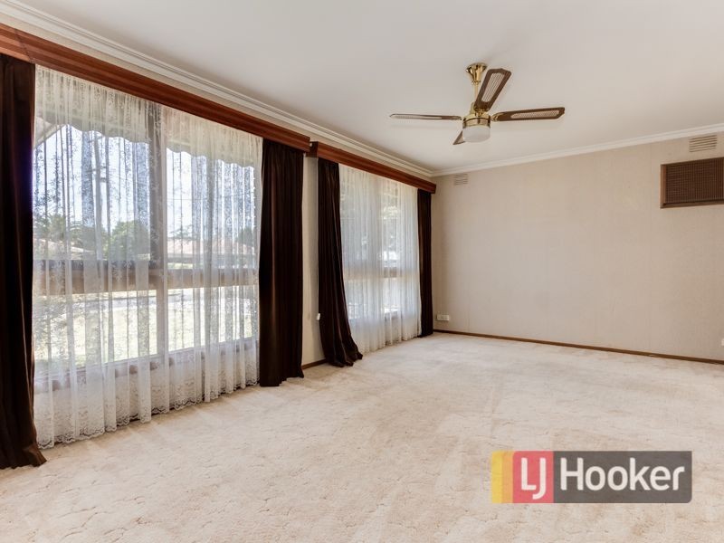30 Bruce Street, Cranbourne VIC 3977
