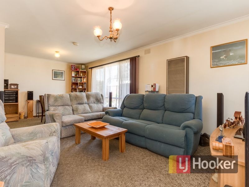 2/18-20 Brunt Street, Cranbourne VIC 3977