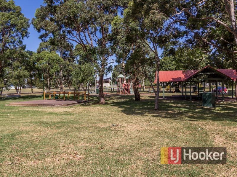 2/18-20 Brunt Street, Cranbourne VIC 3977