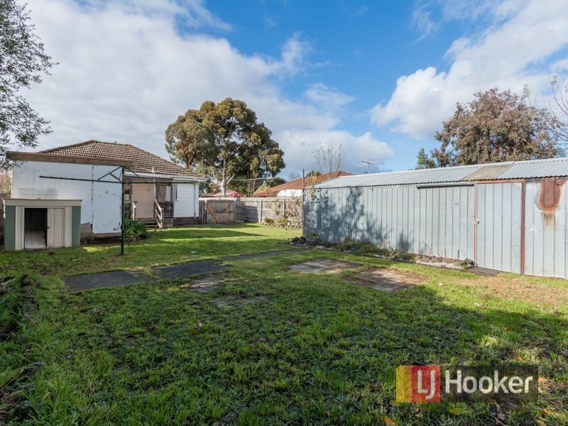19 Damian Court, Cranbourne VIC 3977