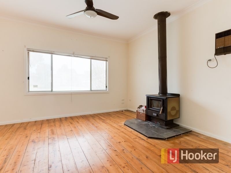 19 Damian Court, Cranbourne VIC 3977