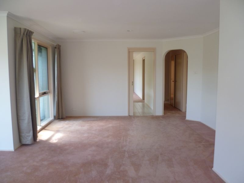 54 Lawless Drive, Cranbourne VIC 3977