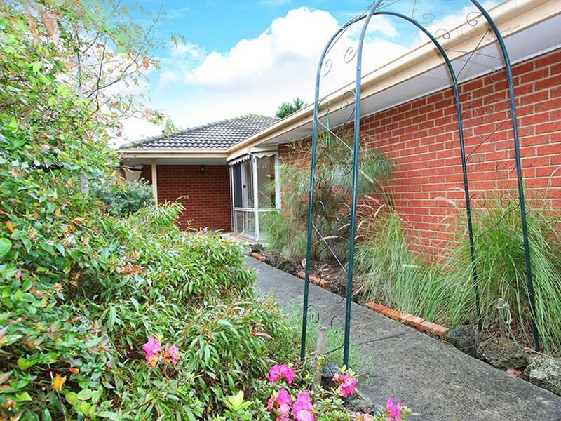 3 Tinara Court, Cranbourne North VIC 3977