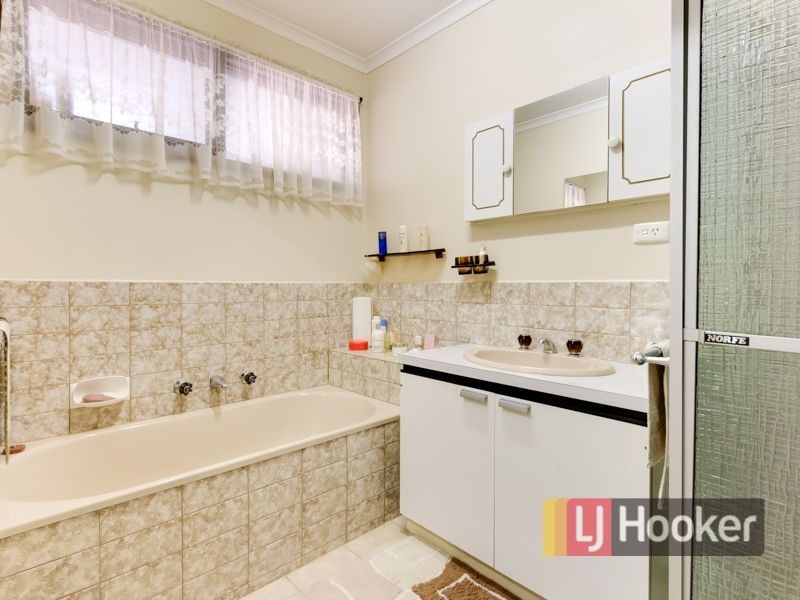 4 Kulin Close, Cranbourne VIC 3977