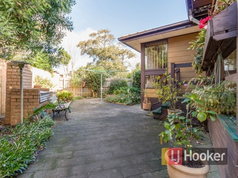 4 Kulin Close, Cranbourne VIC 3977