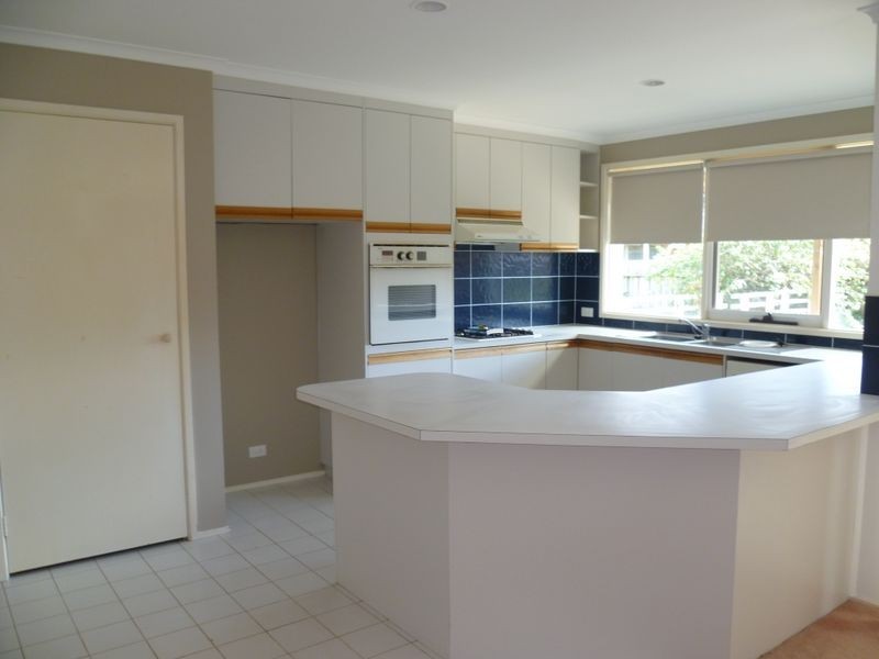 54 Lawless Drive, Cranbourne VIC 3977