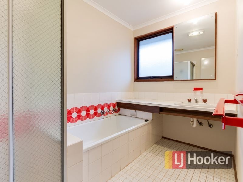 45 Clairmont Avenue, Cranbourne VIC 3977