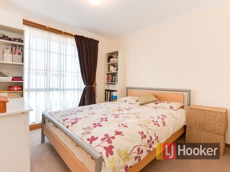 14 Jasmine Court, Cranbourne North VIC 3977