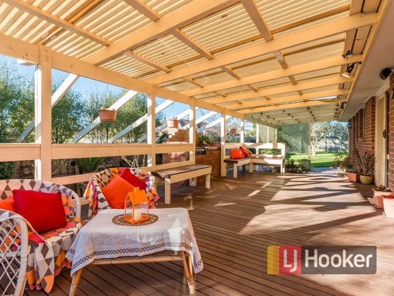 14 Jasmine Court, Cranbourne North VIC 3977