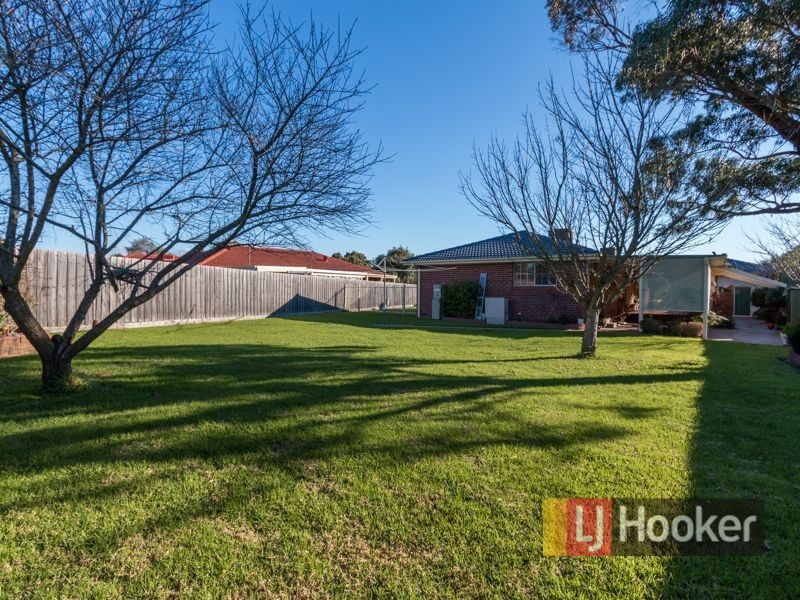 14 Jasmine Court, Cranbourne North VIC 3977