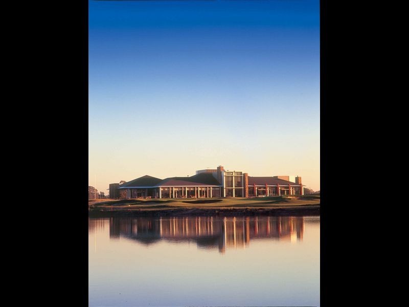 20/2 Barton Drive, Sandhurst VIC 3977