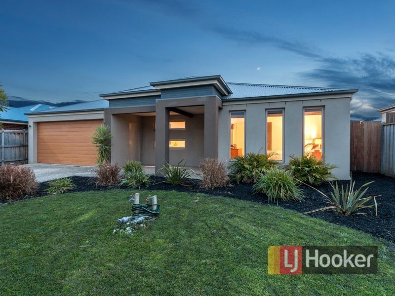 Peisley Crescent, Clyde North VIC 3978