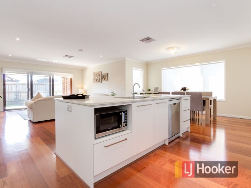 36 Island Circuit, Lyndhurst VIC 3975