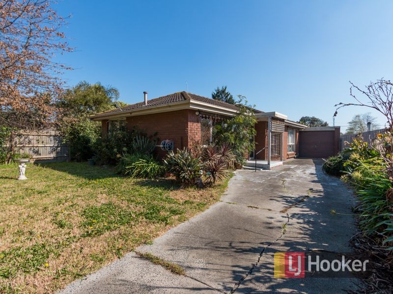 5 Kings Court, Cranbourne VIC 3977