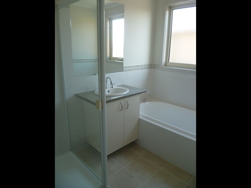 35/13 Kirren Close, Cranbourne VIC 3977