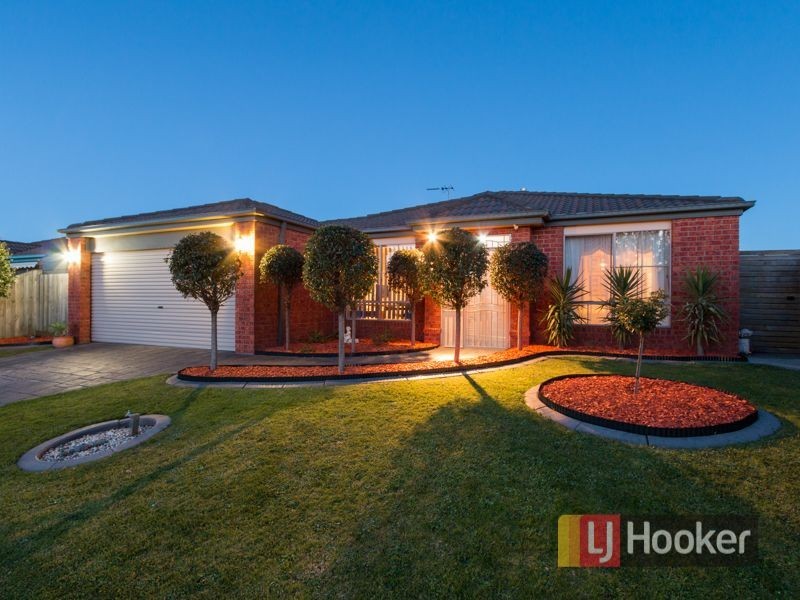 44 Mariner Close, Cranbourne North VIC 3977