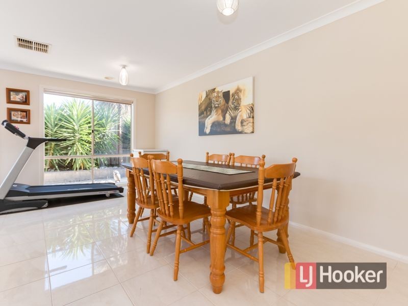 53 Kingdom Drive, Cranbourne VIC 3977