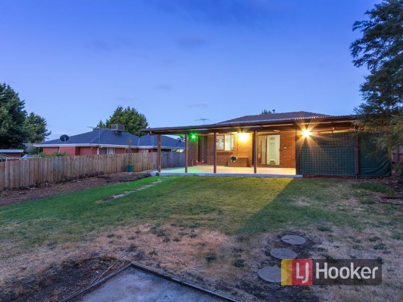 13 Chiswick Court, Hampton Park VIC 3976