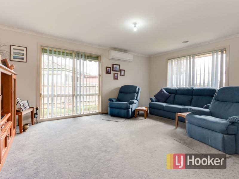 32 Fairhaven Boulevard, Cranbourne West VIC 3977