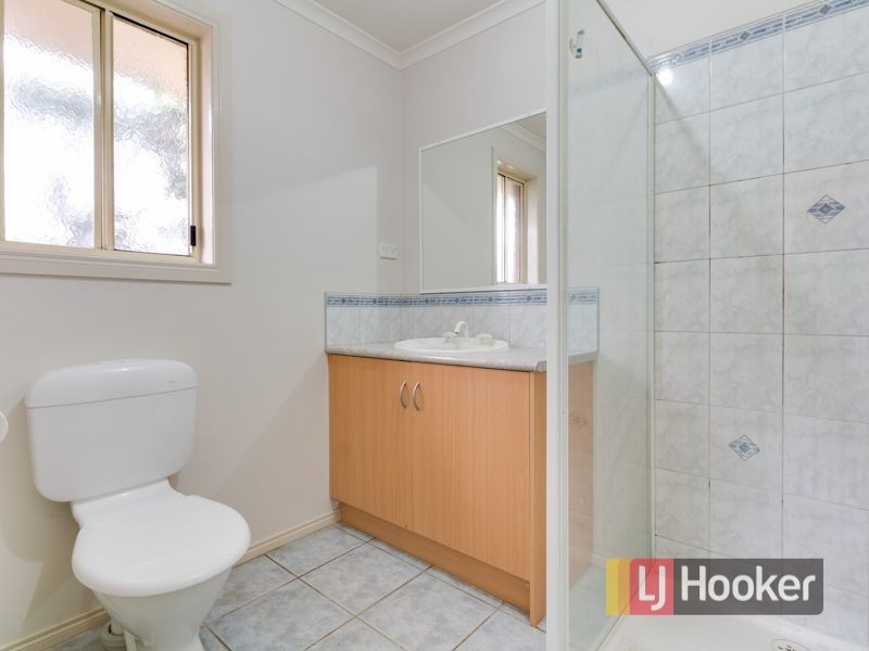 32 Fairhaven Boulevard, Cranbourne West VIC 3977