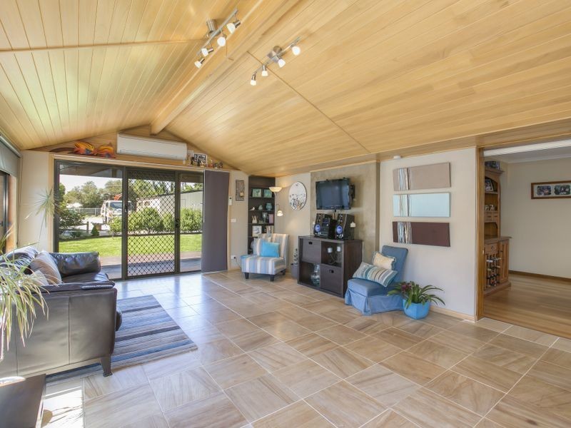 67 South Gippsland Highway, Tooradin VIC 3980