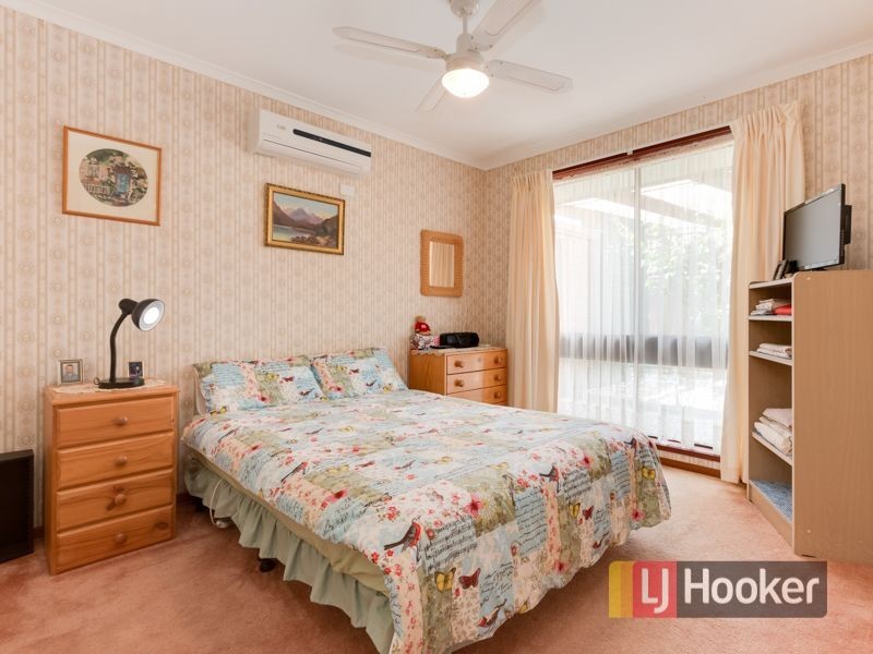 2 /15 Normanby Street, Cranbourne VIC 3977