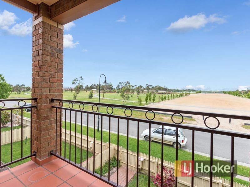 105 Golden Grove Drive, Narre Warren South VIC 3805