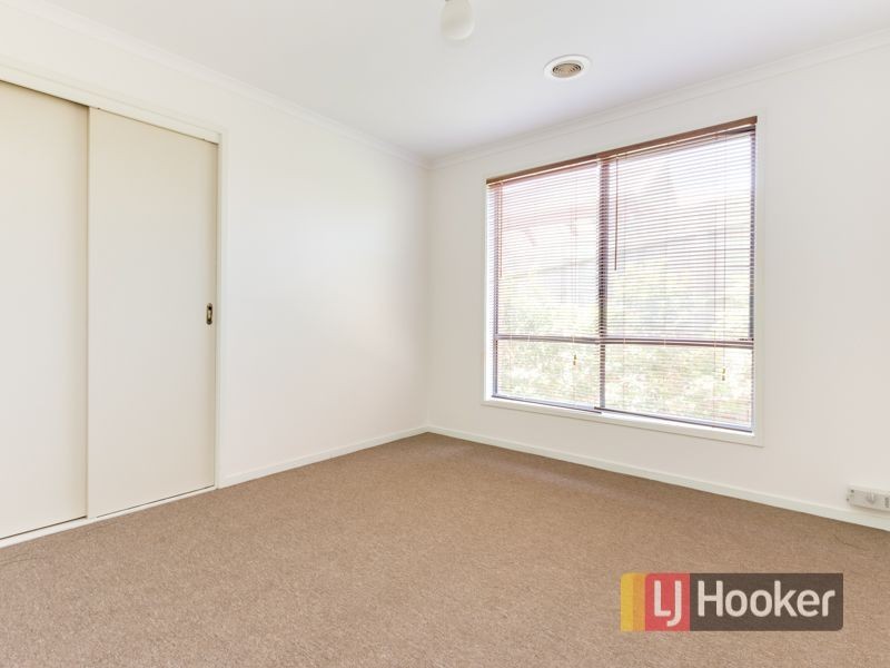 16 Granite Drive, Langwarrin VIC 3910