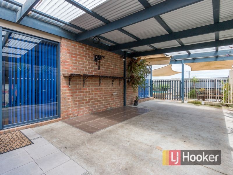 82 Langbourne Drive, Narre Warren South VIC 3805