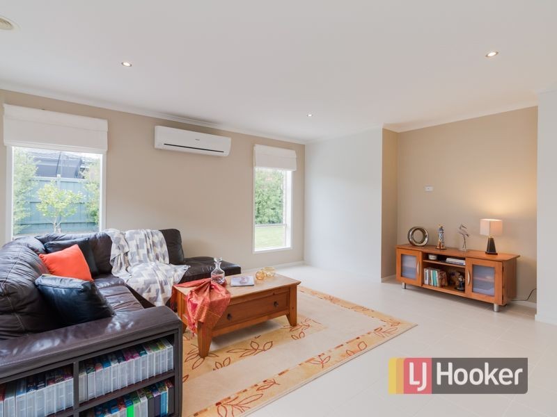 128 Boland Drive, Lyndhurst VIC 3975