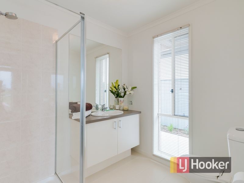 128 Boland Drive, Lyndhurst VIC 3975