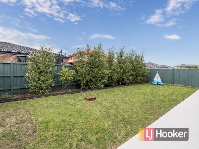 128 Boland Drive, Lyndhurst VIC 3975