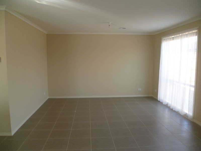 4 Montdami Way, Carrum Downs VIC 3201