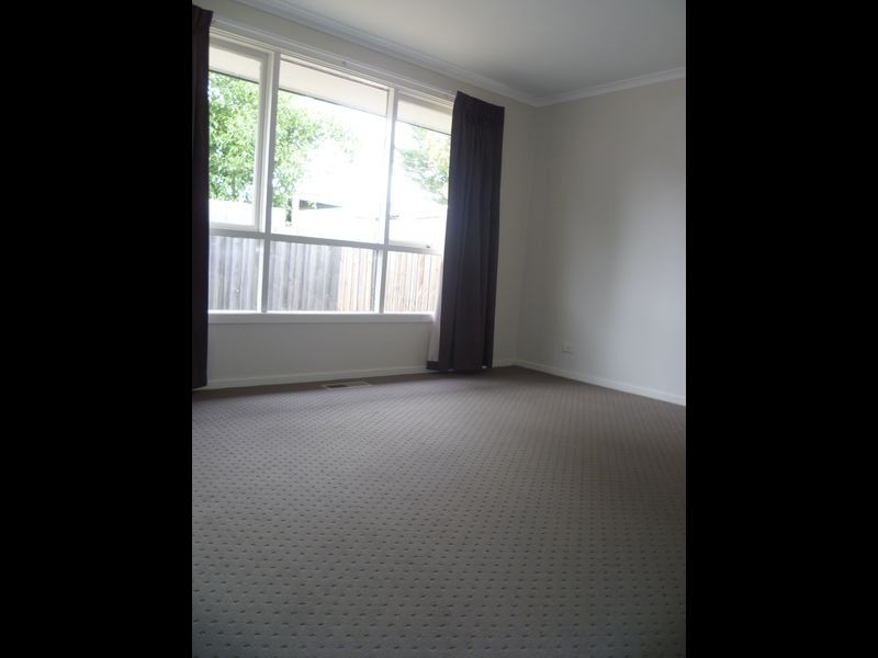 1 Murray Court, Cranbourne VIC 3977