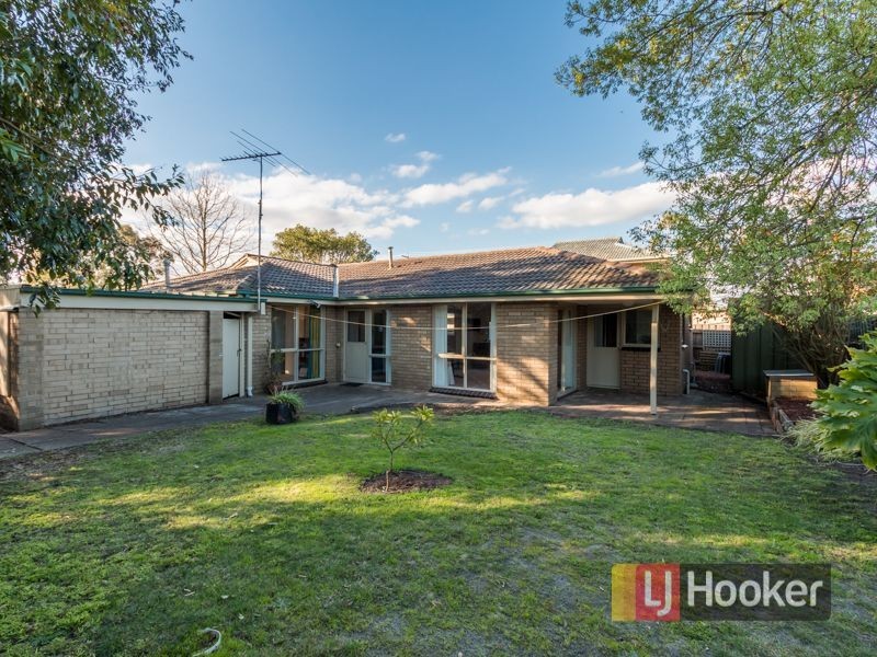 28 Stawell Street, Cranbourne VIC 3977